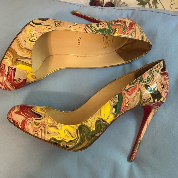 Christian Louboutin / FIFI Marble Patent pumps paint swirl Heels So Kate 38.5 - Picture 2 of 12